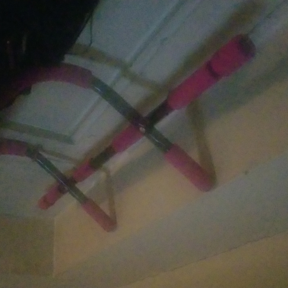 Health pullup bar
